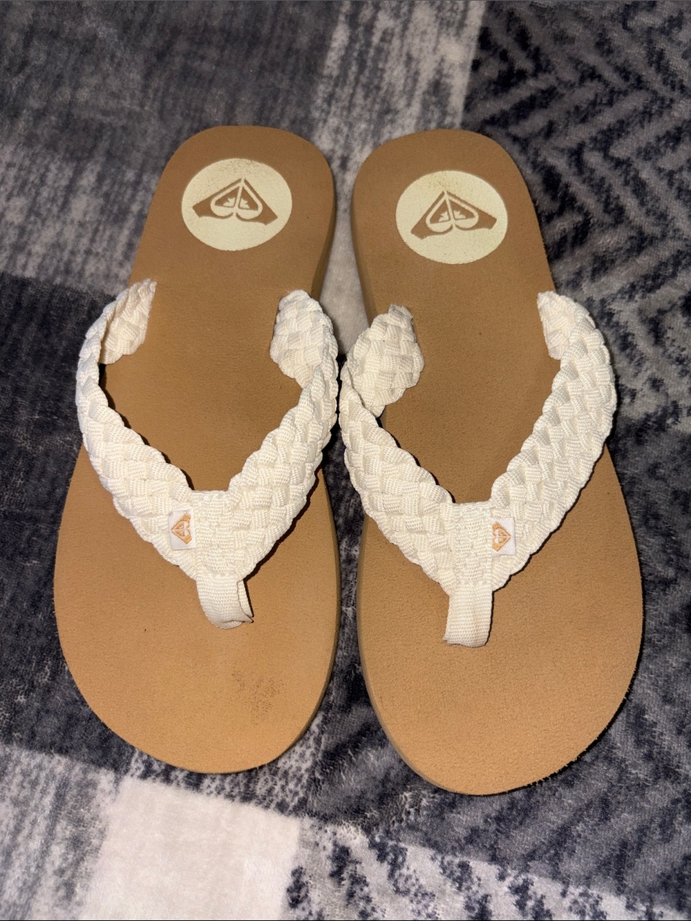 Roxy Women’s White Braided Strap Sandals with Tan Footbed